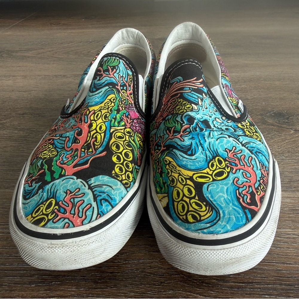 Vans Slip-On Sneakers with Multicolor Ocean Coral Print
